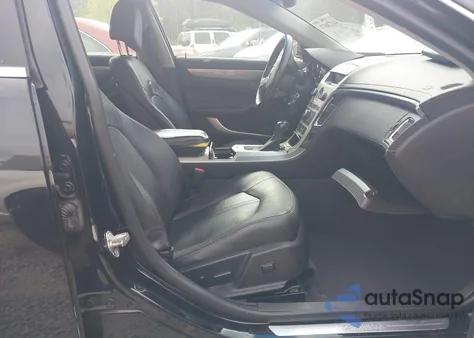 2013 Cadillac Cts Luxury z USA, uszkodzony, nr VIN 1G6DE5E50D0155077